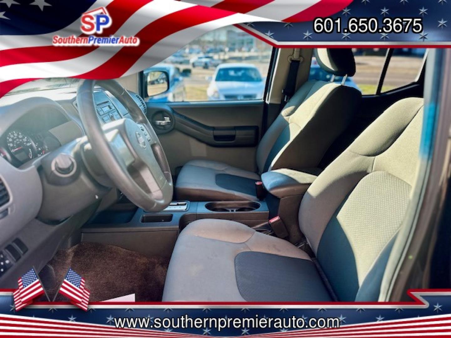 2010 GRAY NISSAN XTERRA S; SE; X; OFF (5N1AN0NU8AC) , located at 922 W. Beacon St., Philadelphia, MS, 39350, (601) 650-3675, 32.770447, -89.127151 - Photo#9